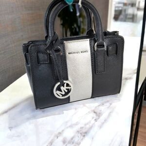Michael Kors Dillon Metallic Center Strip Saffiano Leather Small Crossbody Black